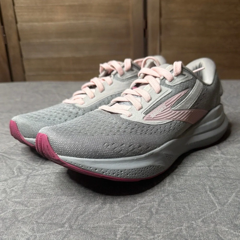 Brooks Shoes Womens 9.5 Adrenaline GTS 24 Grey Pink Narrow 2A Running Sneakers